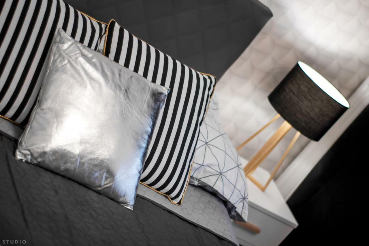 Clicktheflat Sienna Center Apart Rooms ワルシャワ エクステリア 写真